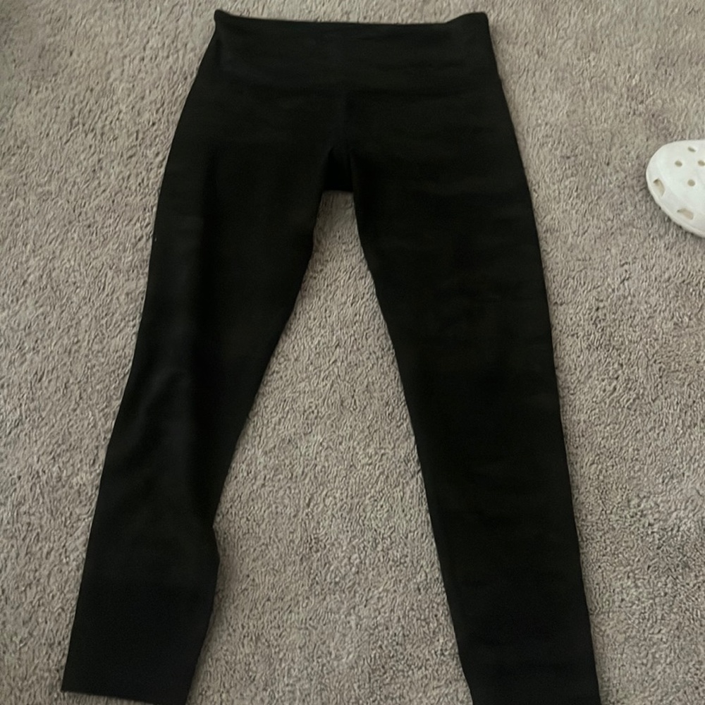 Lululemon Camo Cropped Leggings